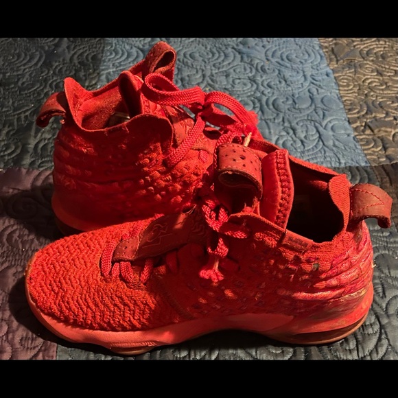 Nike Lebron 17 youth - Picture 5 of 6